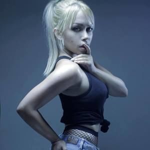 Meet your Posher, Ana